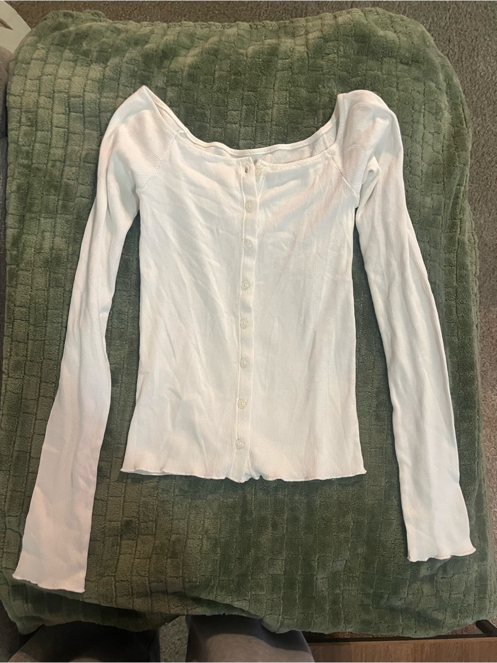 Brandy melville Long Sleeve White Button-Front Ribbed Top